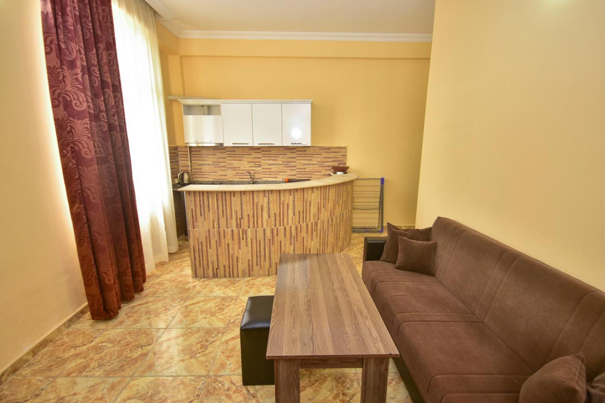 Family Apartments In Batumi Eksteriør billede